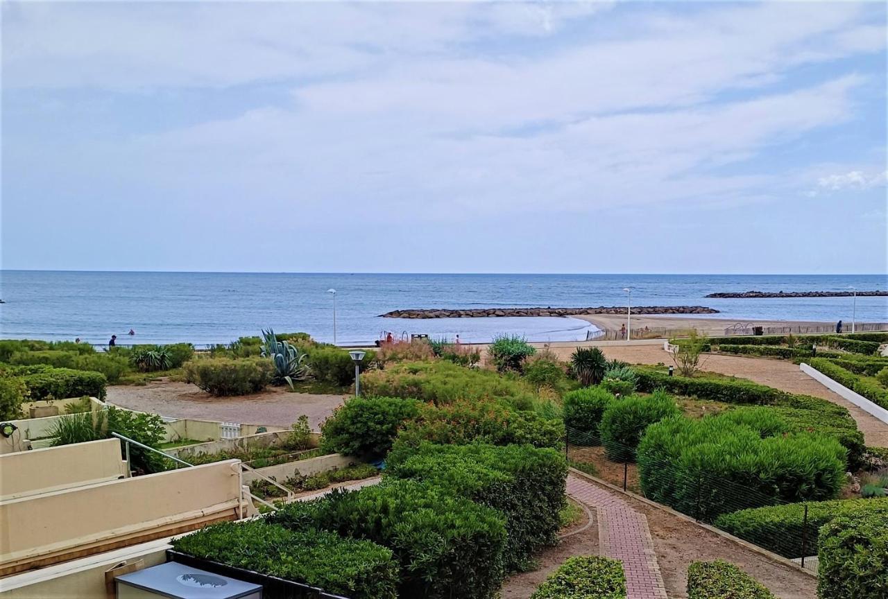 Front De Plage 帕拉瓦莱弗洛 外观 照片